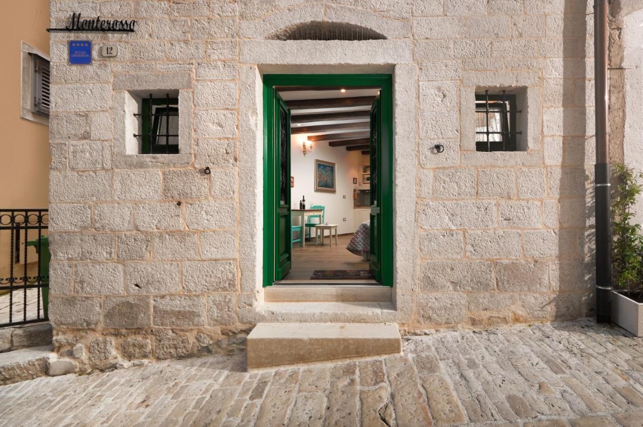 Monterosso City Center ロヴィニ エクステリア 写真