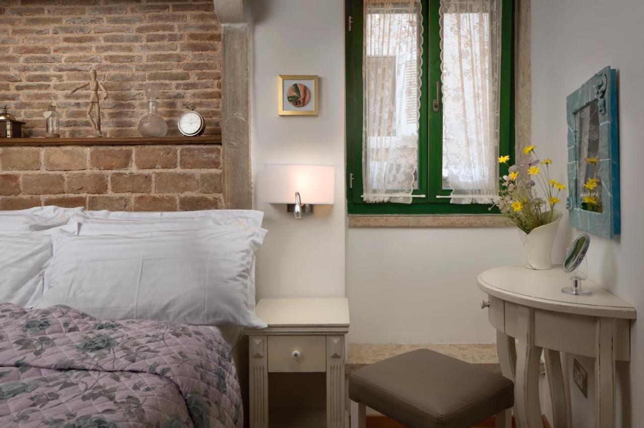 Monterosso City Center ロヴィニ エクステリア 写真